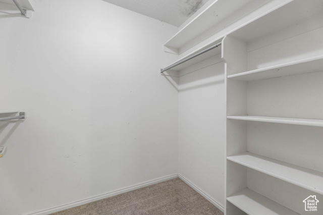 Photo 32 for MLS #2114622 at 2015 Ridgehollow Dr
