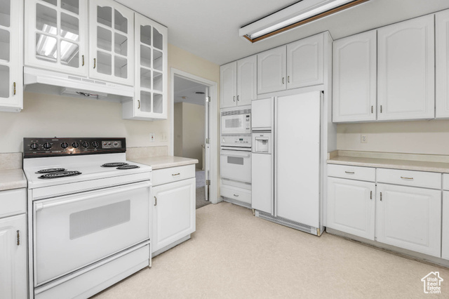 Photo 15 for MLS #2114622 at 2015 Ridgehollow Dr