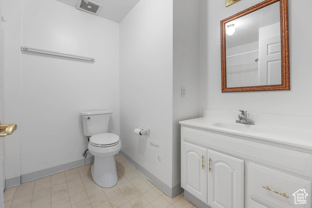 Photo 35 for MLS #2114622 at 2015 Ridgehollow Dr