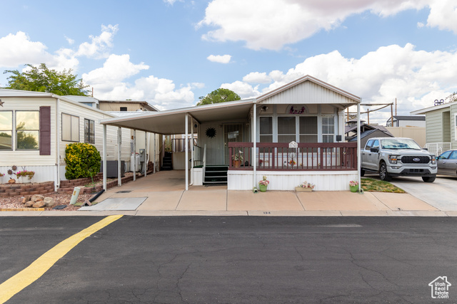 Photo 2 for MLS #2114624 at 448 E Telegraph St #134