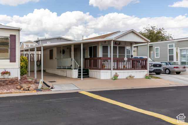 Photo 3 for MLS #2114624 at 448 E Telegraph St #134