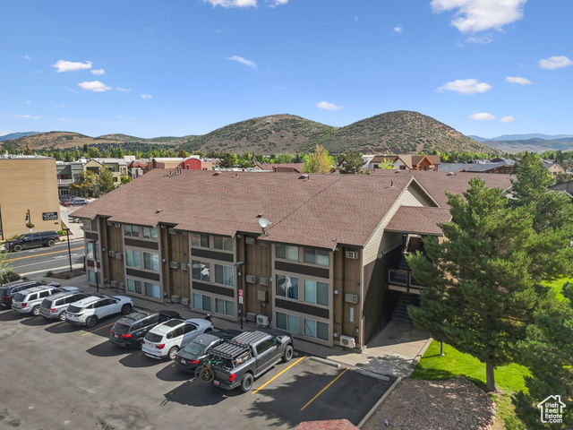 Photo 19 for MLS #2114636 at 2015 Prospector #129
