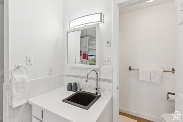 Photo 10 for MLS #2114636 at 2015 Prospector #129
