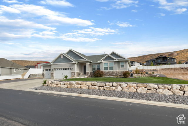 Photo 6 for MLS #2114643 at 2259 E Horizon Dr
