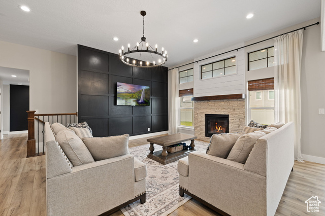 Photo 4 for MLS #2114663 at 765 W Vista View Dr