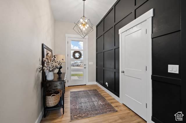 Photo 2 for MLS #2114663 at 765 W Vista View Dr