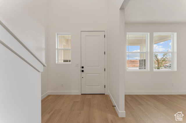 Photo 4 for MLS #2114665 at 3912 W 1440 South