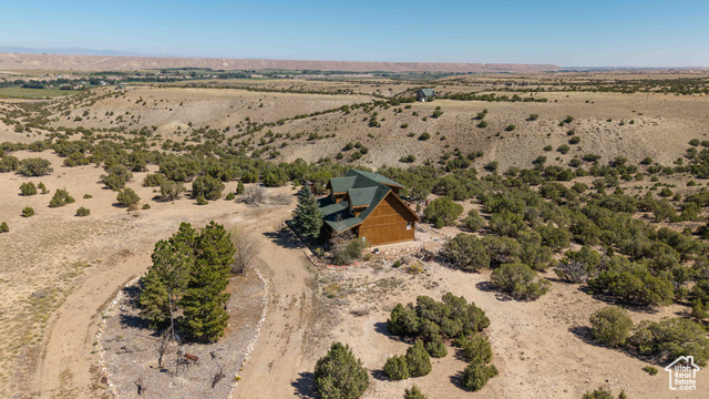 Photo 3 for MLS #2114678 at 9431 S Big Buck Rd