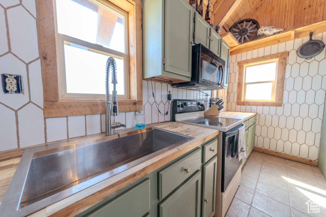 Photo 23 for MLS #2114678 at 9431 S Big Buck Rd