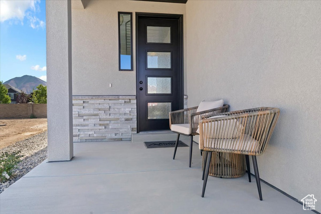 Photo 8 for MLS #2114691 at 662 N Plainsman Dr #101