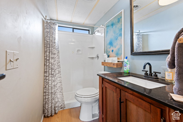 Photo 17 for MLS #2114711 at 1471 W Mardean Cir