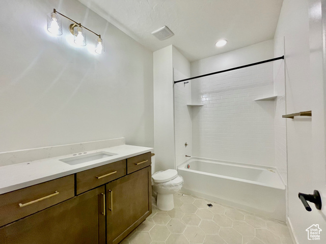 Photo 10 for MLS #2114715 at 1618 W Canyon Rim Rd #607