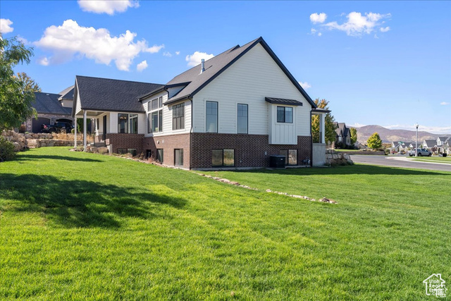 Photo 38 for MLS #2114735 at 1085 S 500 East