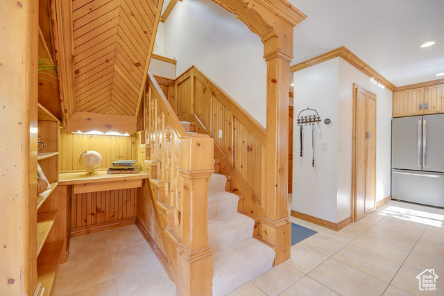 Photo 13 for MLS #2114746 at 952 Schneitter Cir