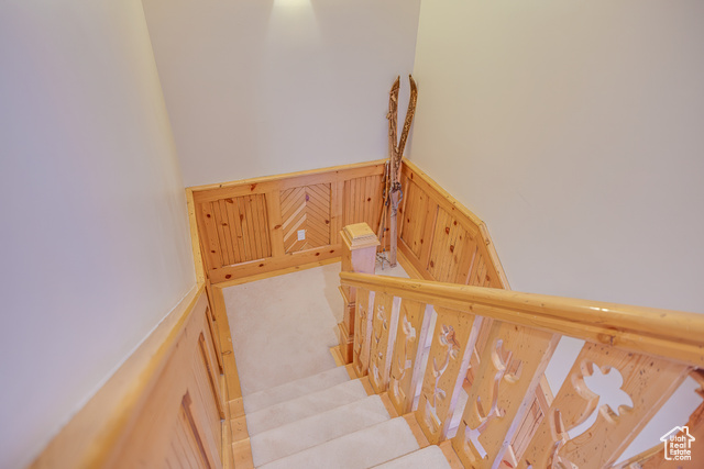 Photo 40 for MLS #2114746 at 952 Schneitter Cir