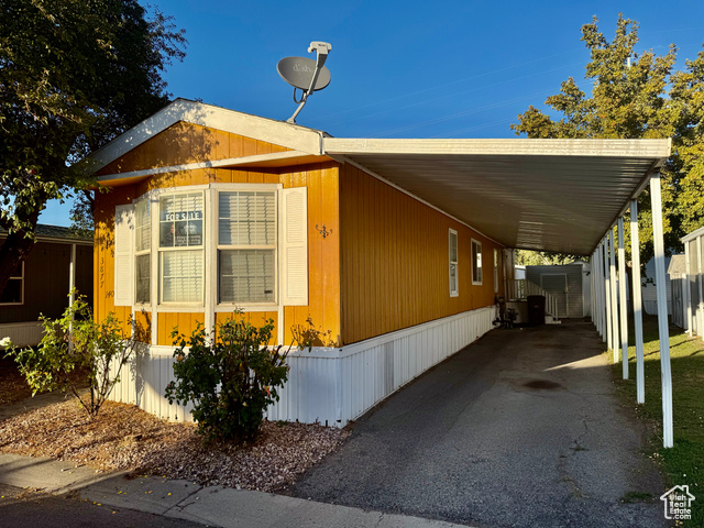 Photo 2 for MLS #2114751 at 3877 S Swallow St #140