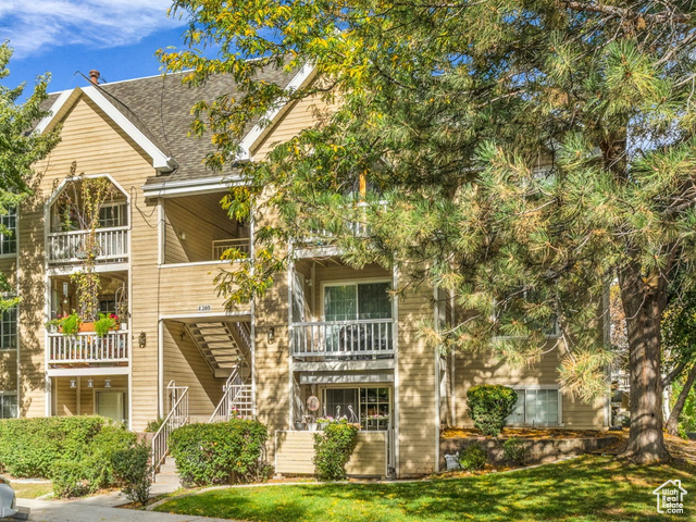 1205 E WATERSIDE CV #13, Midvale UT 84047