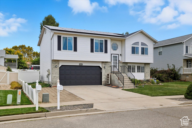 Photo 4 for MLS #2114757 at 5538 S 3150 West