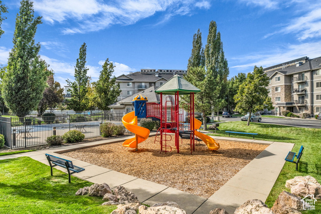 Photo 23 for MLS #2114777 at 1230 E Privet Dr #103