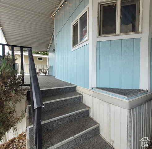 Photo 8 for MLS #2114788 at 3932 S Bobolink St #185