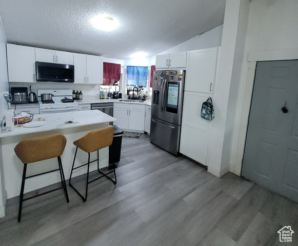 Photo 2 for MLS #2114788 at 3932 S Bobolink St #185