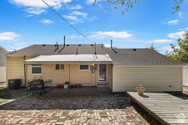 Photo 16 for MLS #2114808 at 381 E 2400 South