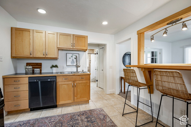 Photo 10 for MLS #2114815 at 151 E Sunset Ave