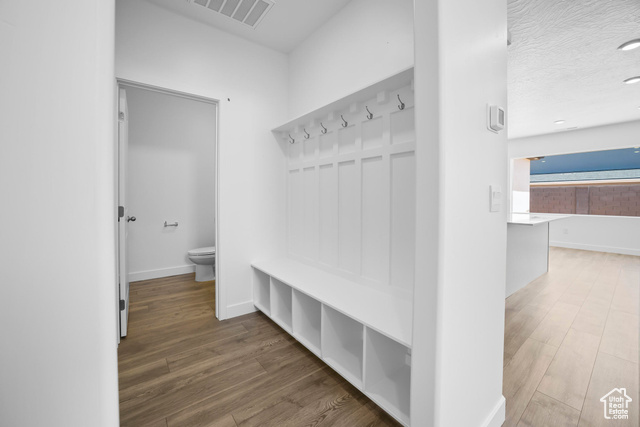 Photo 10 for MLS #2114822 at 1917 S Swamp Mesa Dr #236