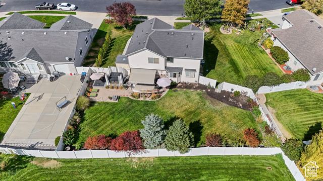 Photo 3 for MLS #2114826 at 62 E Fairway Dr