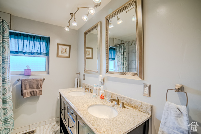 Photo 18 for MLS #2114833 at 1316 W Pinewood Dr