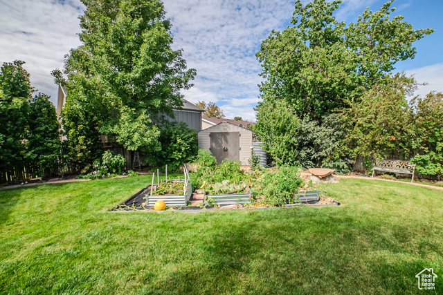 Photo 35 for MLS #2114833 at 1316 W Pinewood Dr