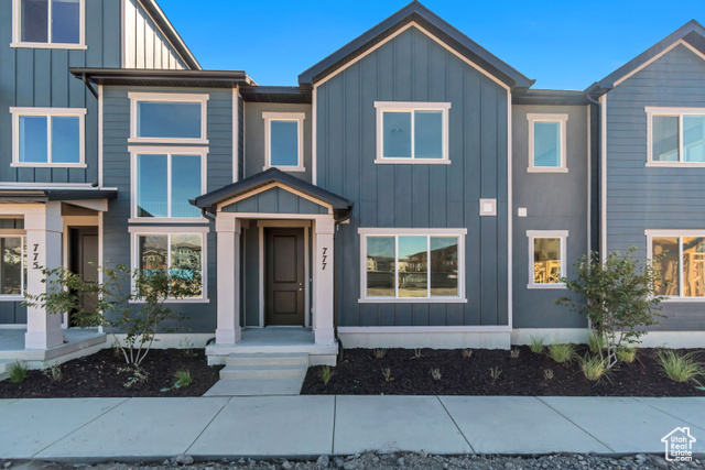 Photo 2 for MLS #2114834 at 777 W 540 South #342