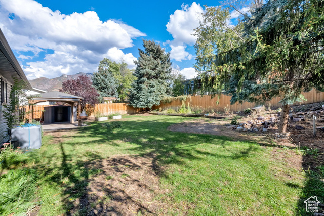 Photo 20 for MLS #2114844 at 2360 E Woodchuck Way