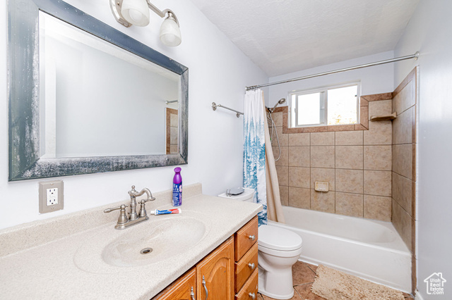 Photo 15 for MLS #2114848 at 1094 N Angel St