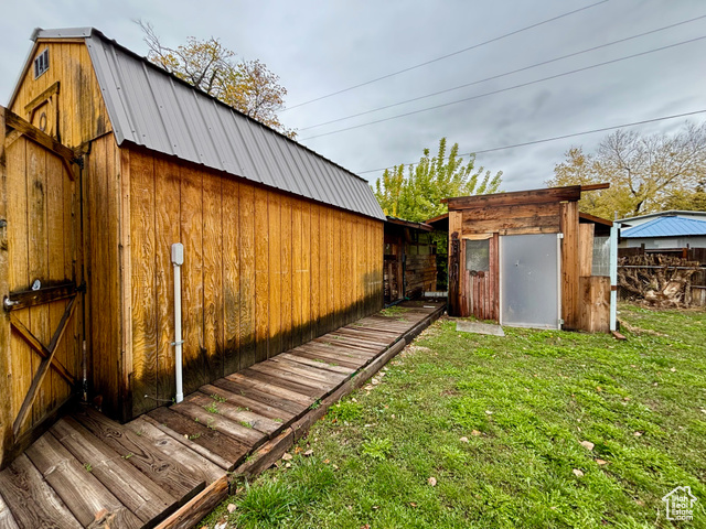 Photo 36 for MLS #2114848 at 1094 N Angel St