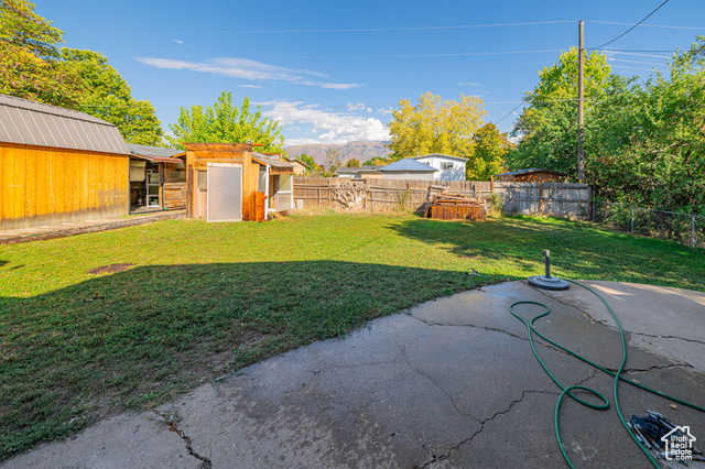 Photo 30 for MLS #2114848 at 1094 N Angel St
