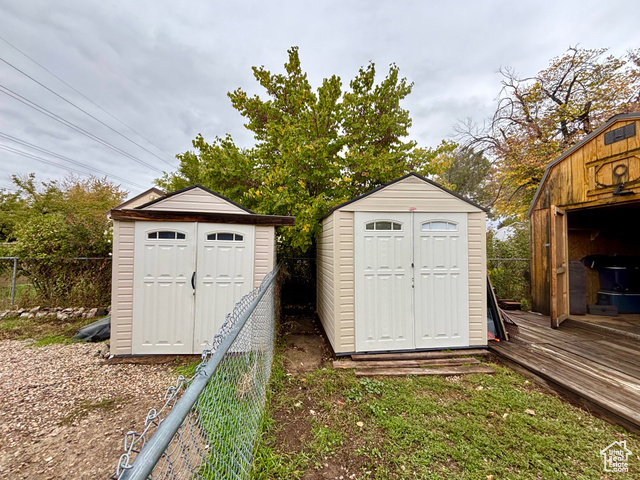 Photo 37 for MLS #2114848 at 1094 N Angel St