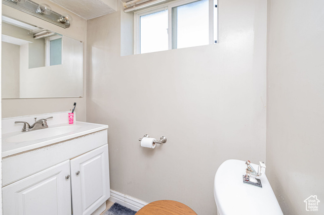 Photo 20 for MLS #2114848 at 1094 N Angel St