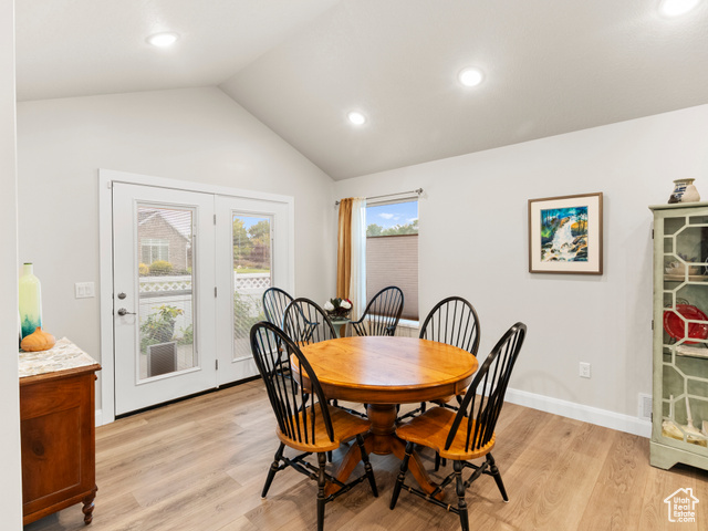 Photo 9 for MLS #2114854 at 462 S Iron Shoe Ln #B