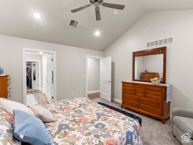 Photo 11 for MLS #2114854 at 462 S Iron Shoe Ln #B