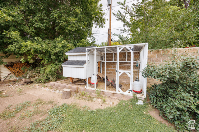 Photo 36 for MLS #2114862 at 1874 N 200 West