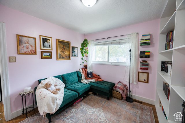 Photo 12 for MLS #2114862 at 1874 N 200 West