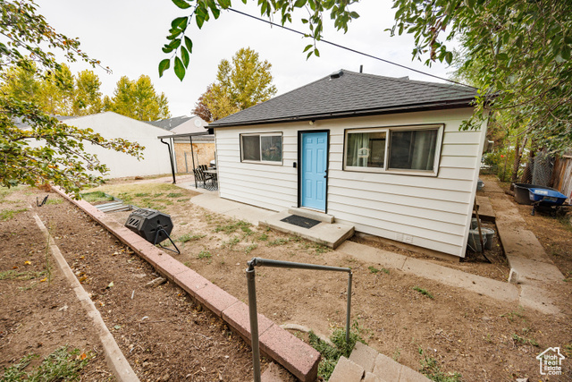 Photo 37 for MLS #2114862 at 1874 N 200 West