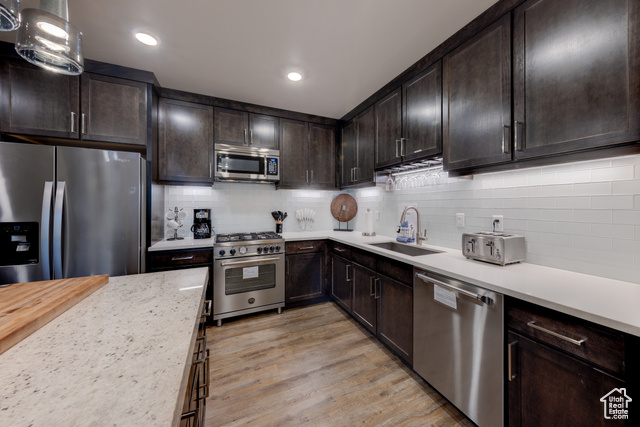 Photo 16 for MLS #2114864 at 2331 Mesa Rd #D-5
