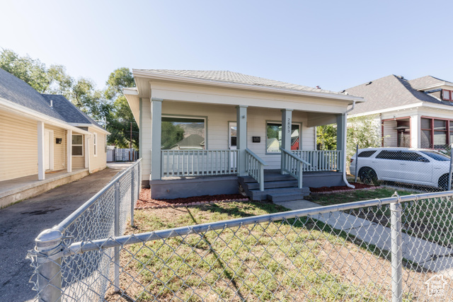 Photo 3 for MLS #2114867 at 2853 S Lincoln Ave