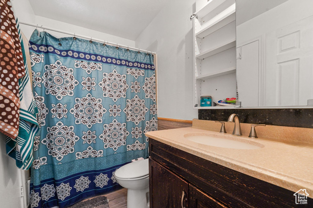 Photo 8 for MLS #2114871 at 5009 S Tuscan St