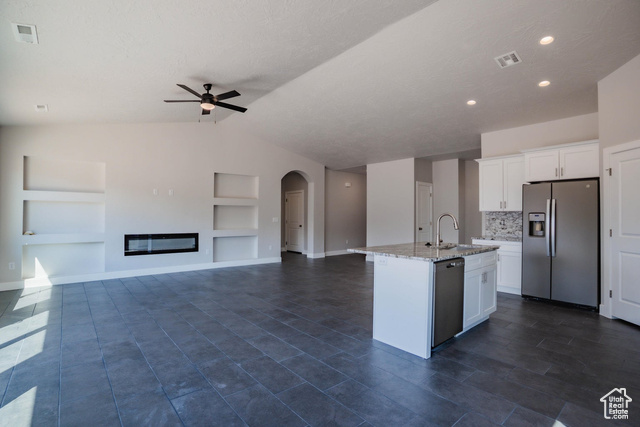 Photo 4 for MLS #2114872 at 606 S Foundation Trl