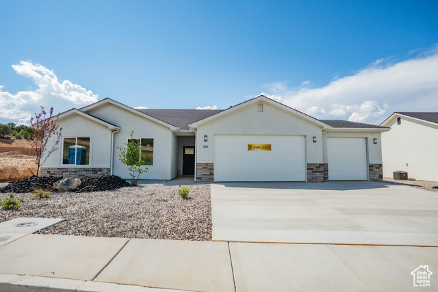 Photo 2 for MLS #2114872 at 606 S Foundation Trl