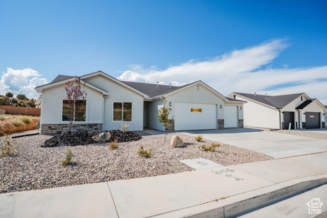 Photo 3 for MLS #2114872 at 606 S Foundation Trl