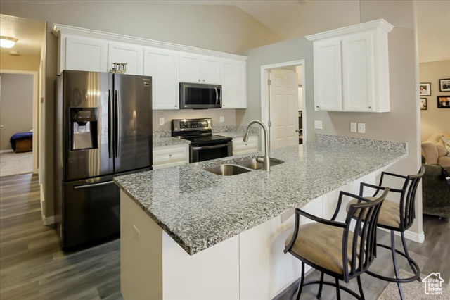 Photo 7 for MLS #2114874 at 1459 N Gramercy Ave